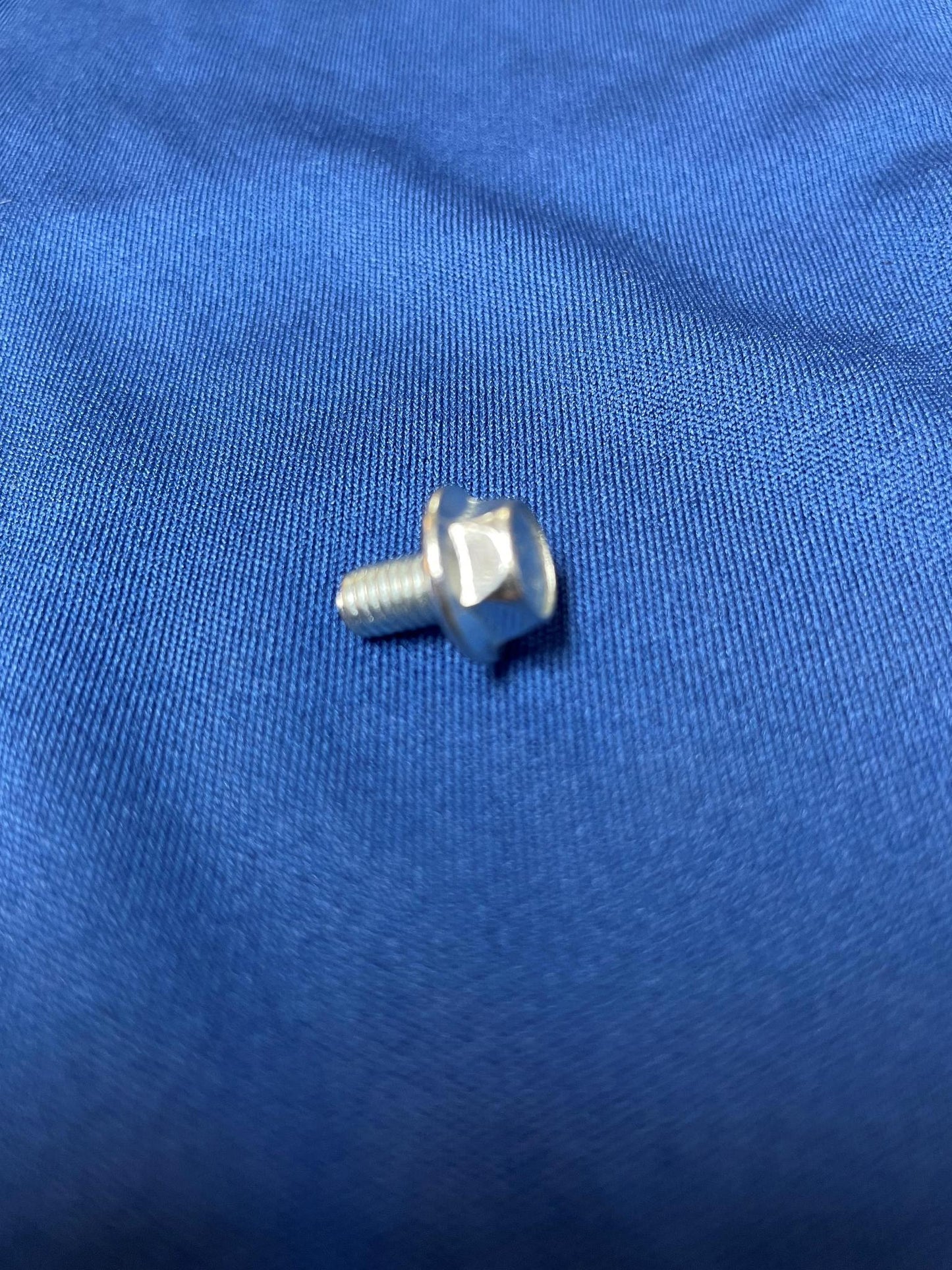 BETA SCREW M5X8 8.8 DIN6921 C24.31.046.00.00