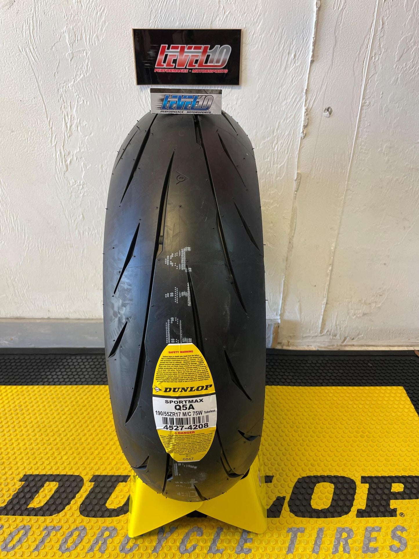DUNLOP Tire - Sportmax Q5A