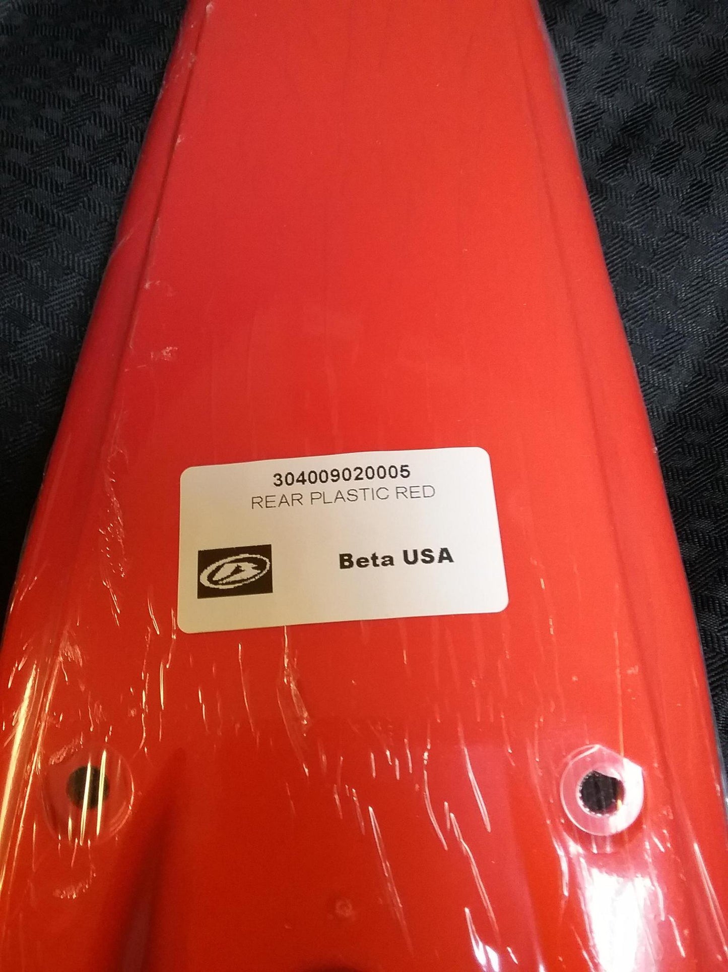 BETA EXPLORER Rear fender - RED 304009020005
