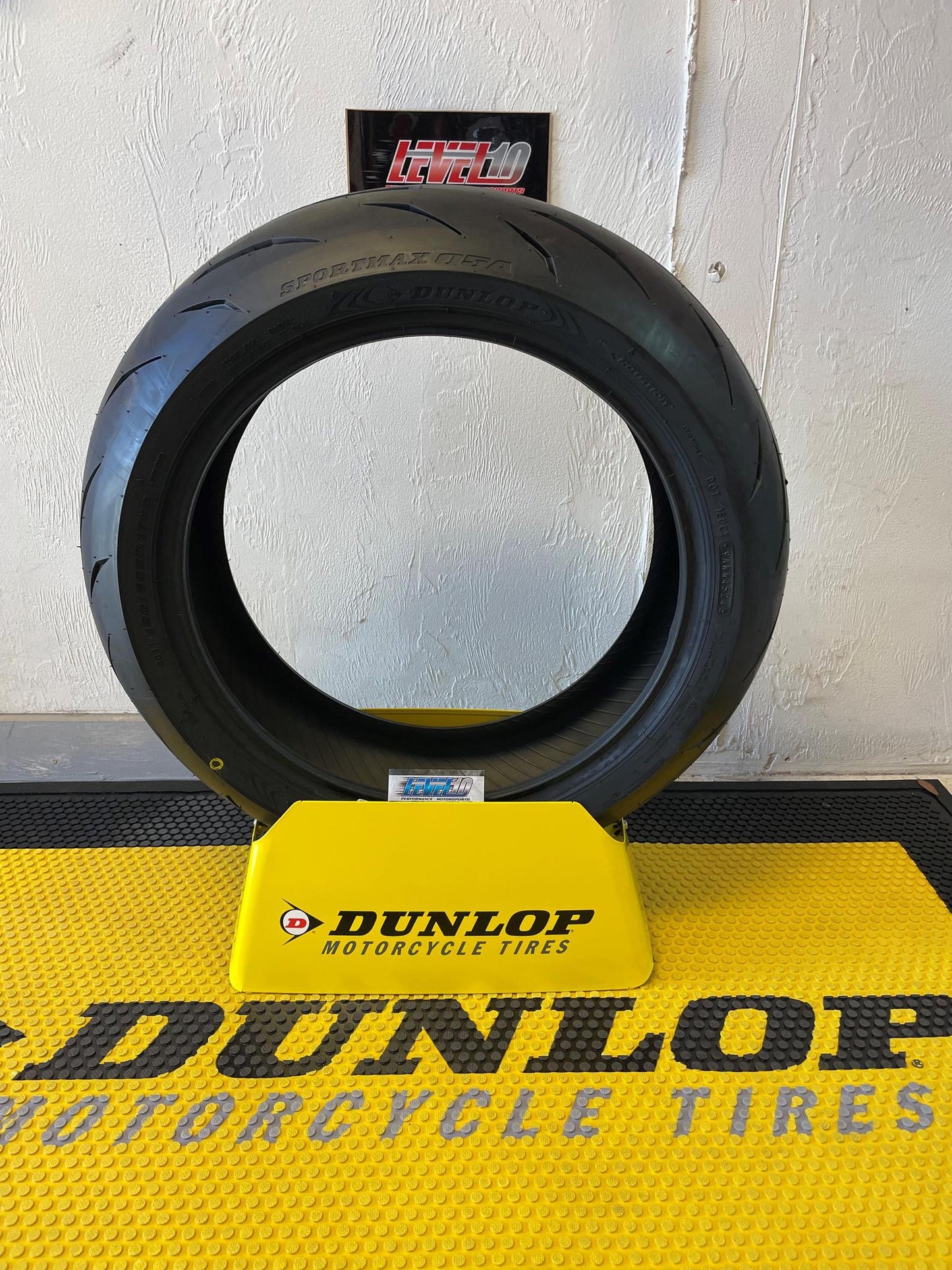 DUNLOP Tire - Sportmax Q5A