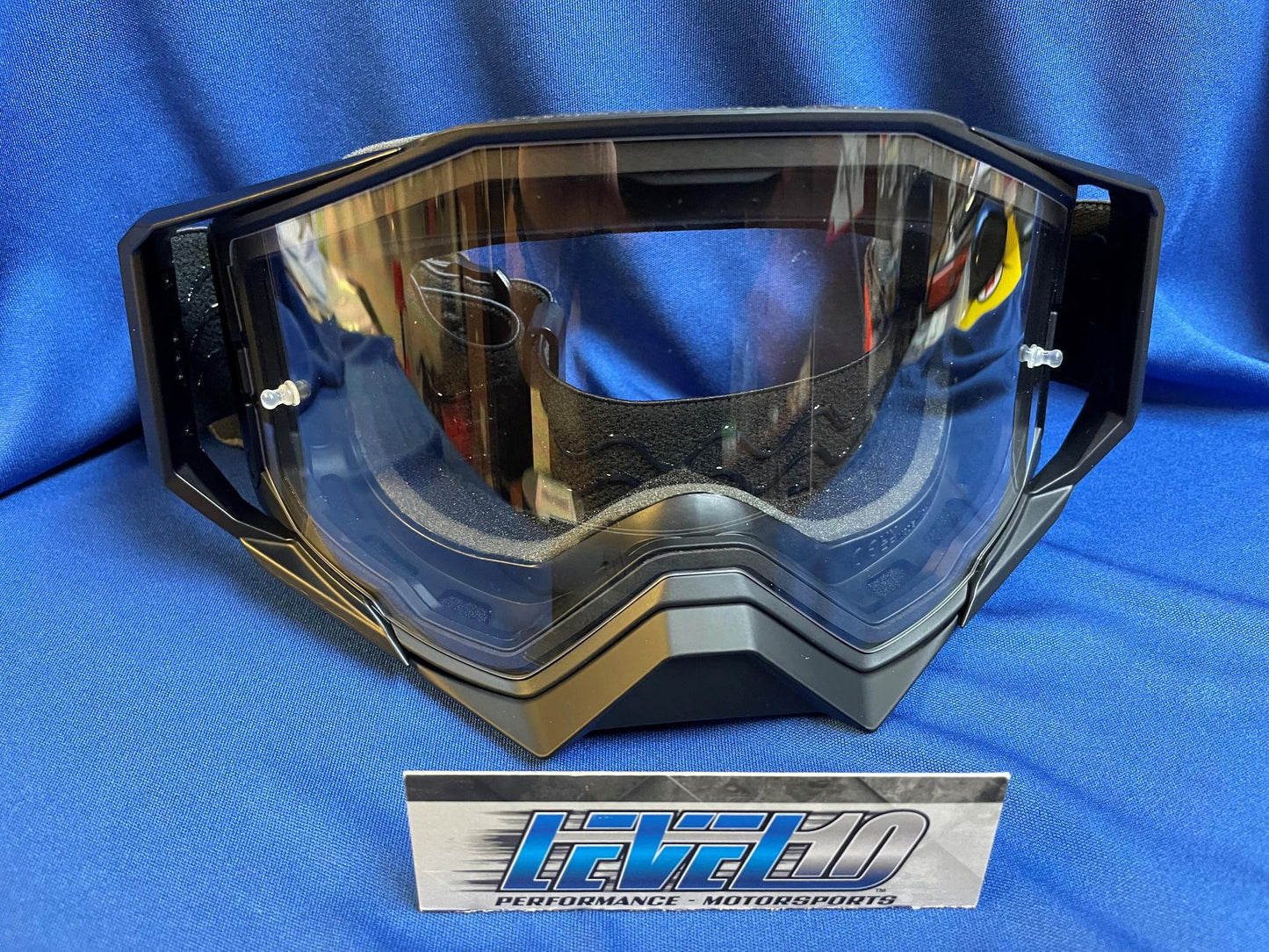 DAYTONA MX Goggle Deflecto with 10pk Tear Offs and Goggle Bag MX-G-D