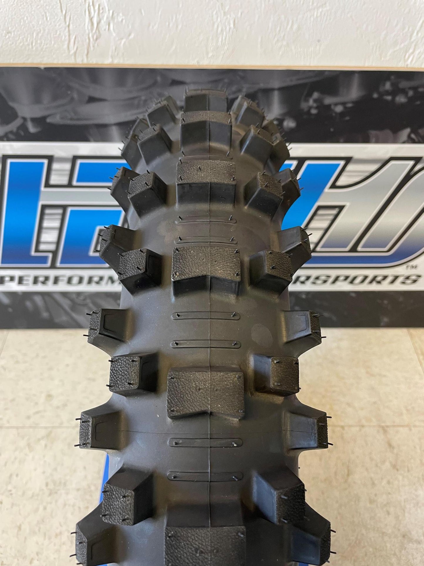 MICHELIN Tire - Starcross® 6 Medium Soft - Rear