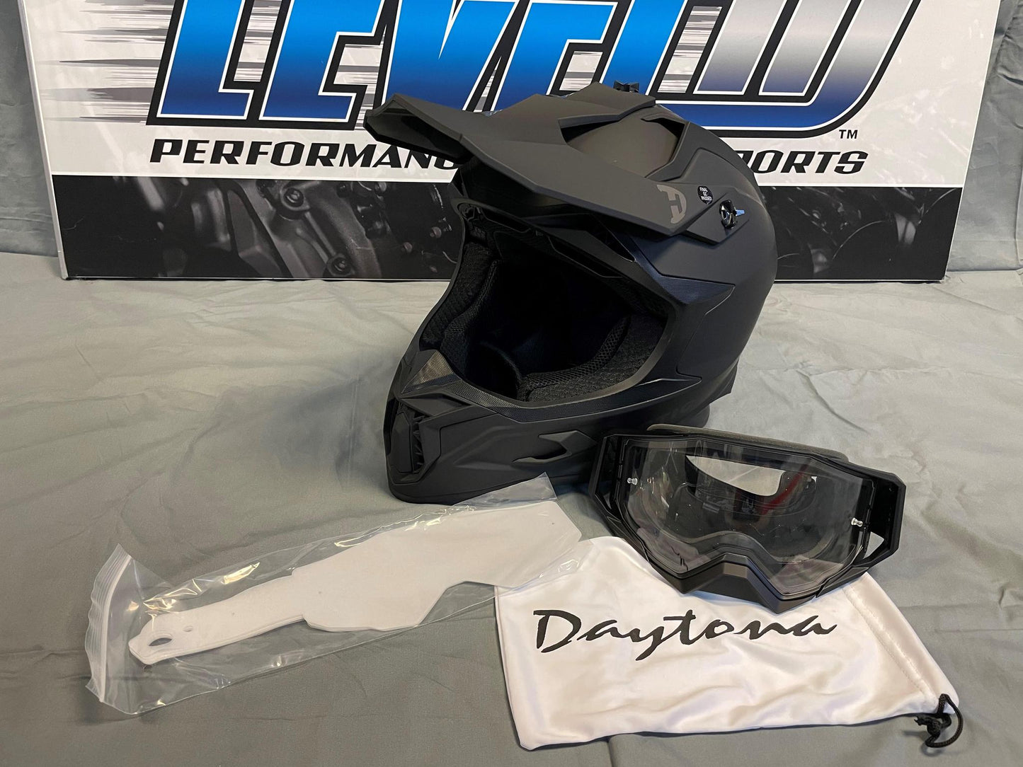 DAYTONA HELMETS D.O.T. & ECE Daytona Tactic- Dull Black + GOGGLES and 10PK TEAR-OFFS