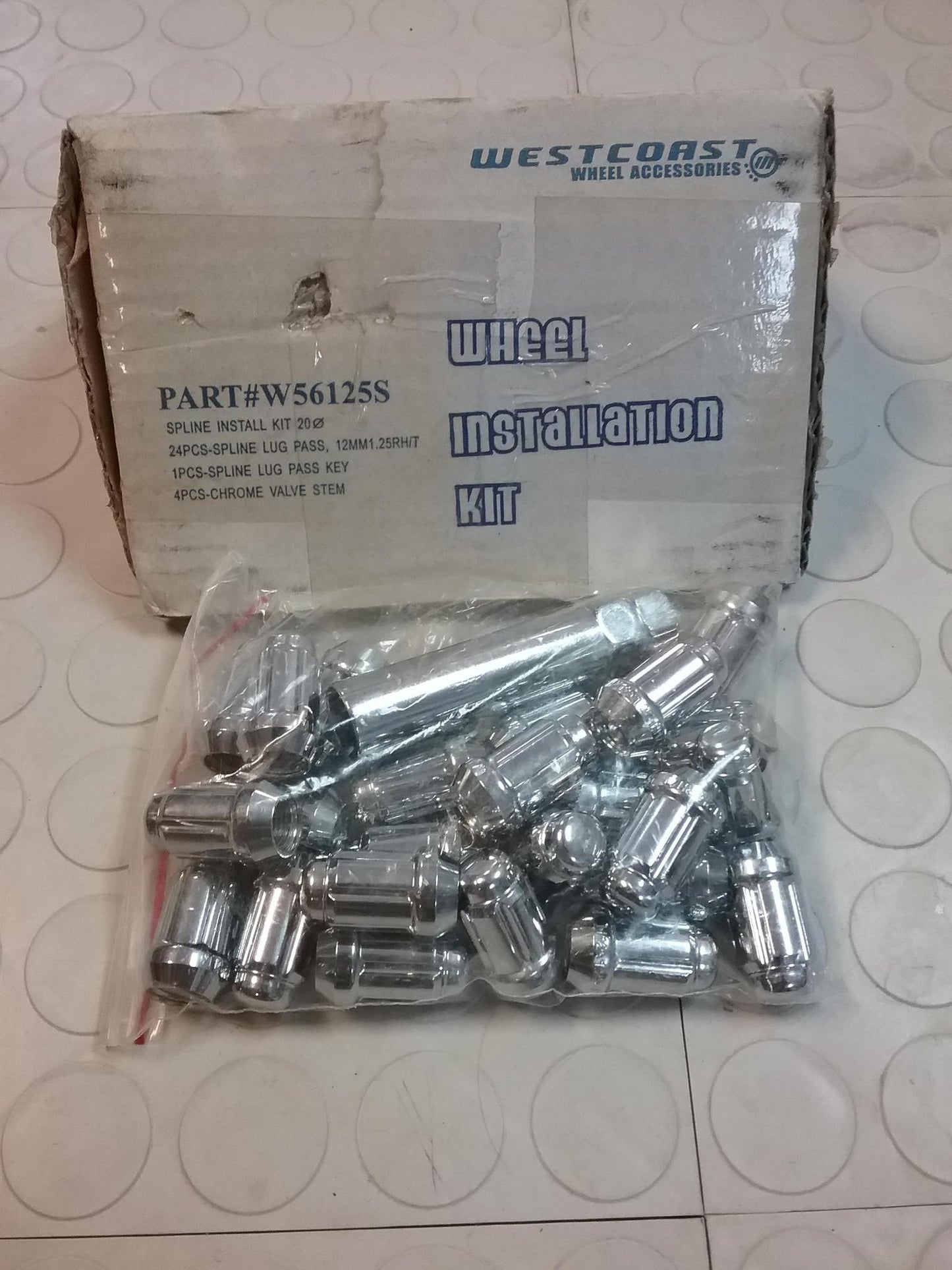 Wheel Lug Nut Installation Kit 12 mm x 1.25" Spline Closed End - 6 Lug W56125S