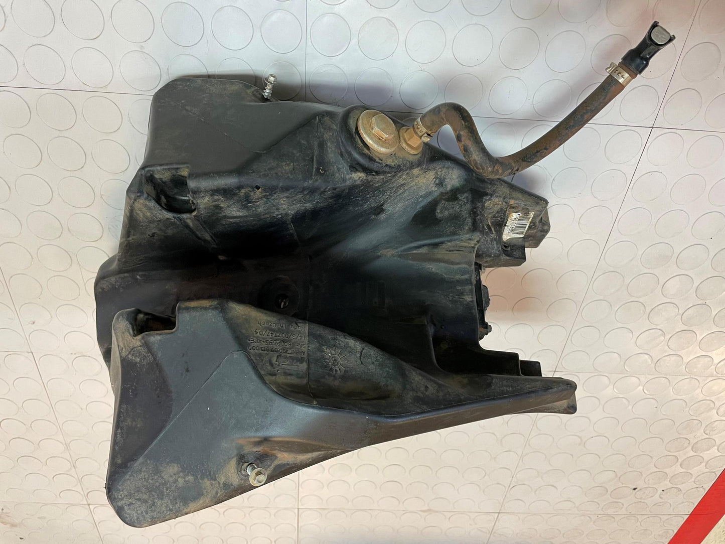 2017 KTM 450 SX-F Fuel Tank / Gas Tank with Working Fuel Pump - USED