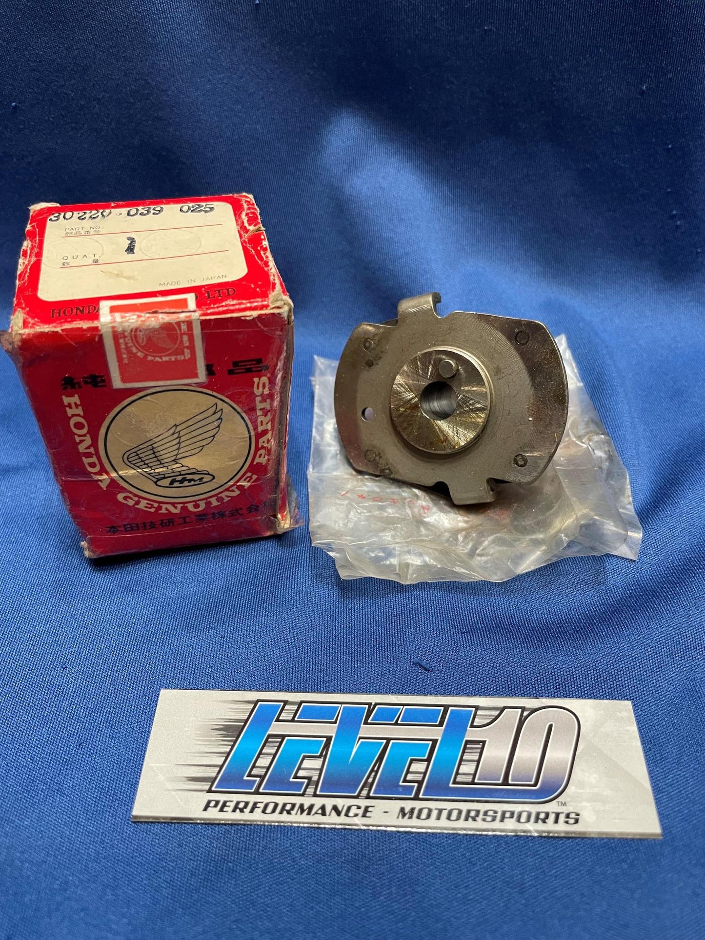 Honda Advancer Assembly Spark 30220-039-025