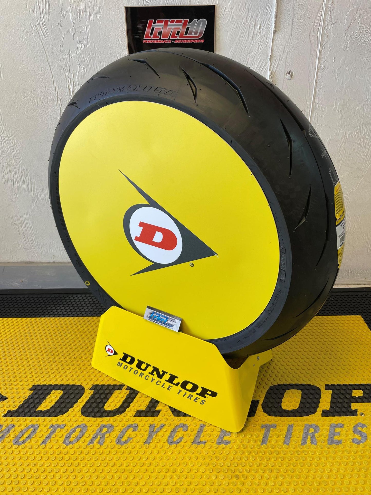 DUNLOP Tire - Sportmax Q5A