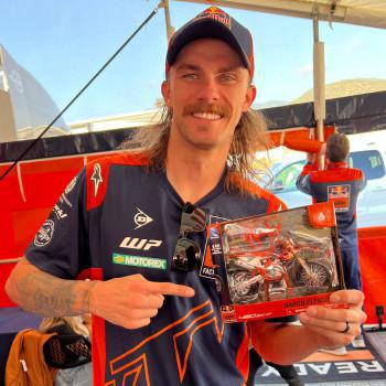 NEW RAY TOYS Red Bull KTM 450 SX-F - Aaron Plessinger - 1:12 Scale - Orange/Black/White 58363