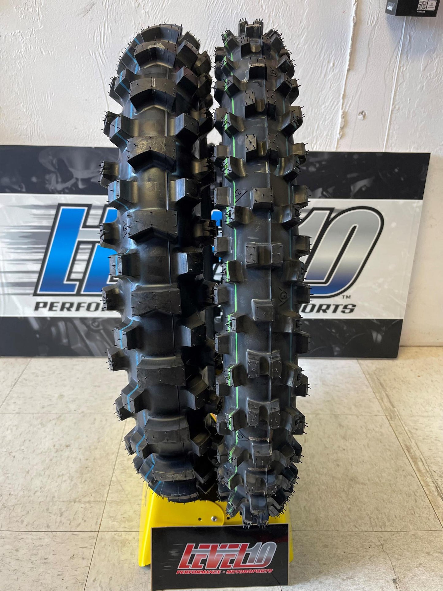 DUNLOP Tire - Geomax AT82 - Front - 80/100-21 - 51M & Rear - 120/90-19 - 66M SET