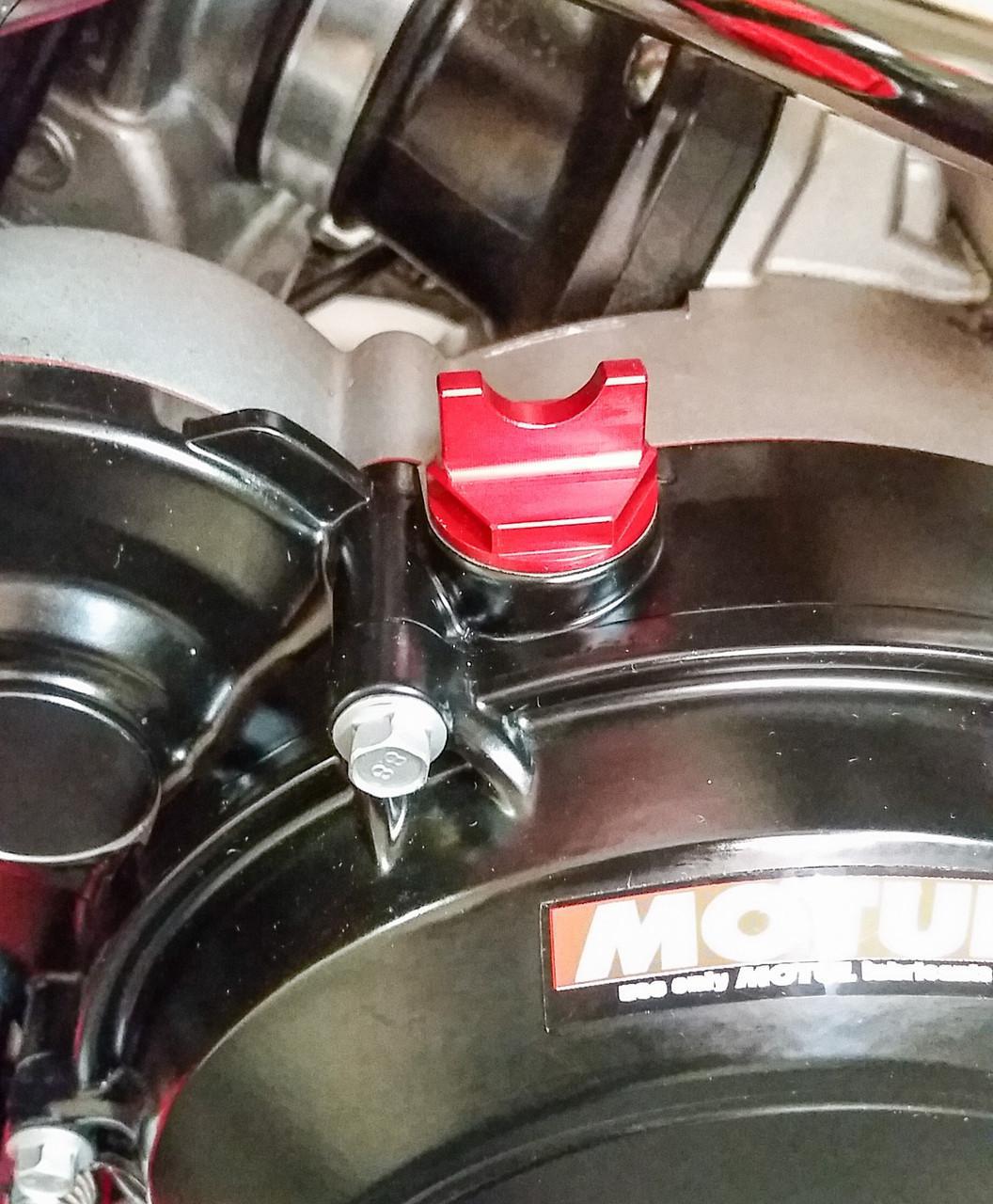 Beta Oil Filler Cap, 2018+ 2 Strokes - RED     AB-21188