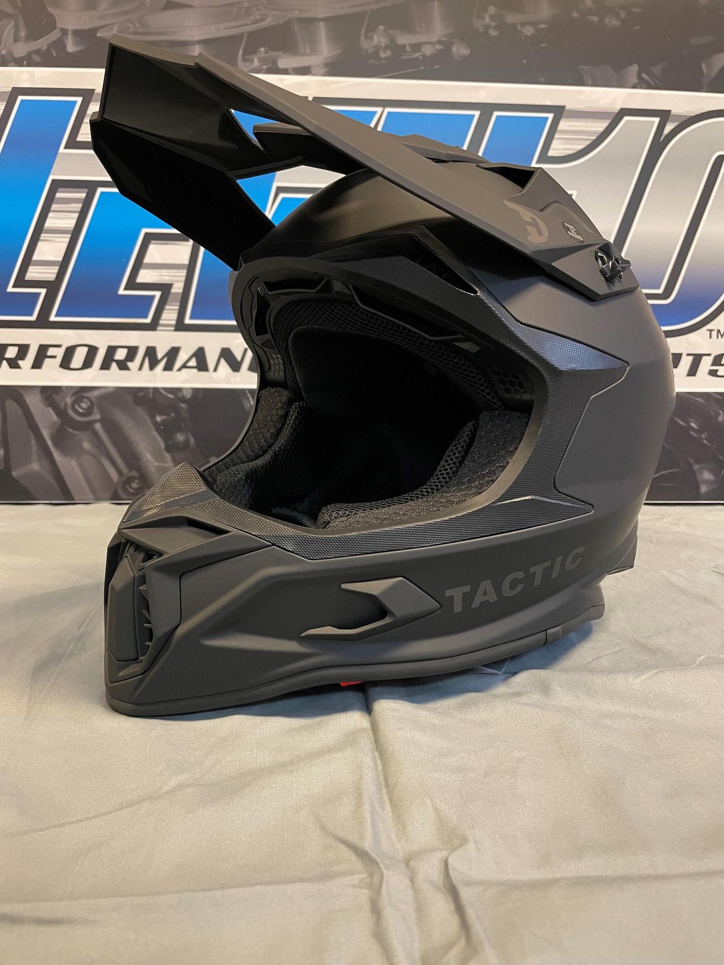 DAYTONA HELMETS D.O.T. & ECE Daytona Tactic- Dull Black + GOGGLES and 10PK TEAR-OFFS