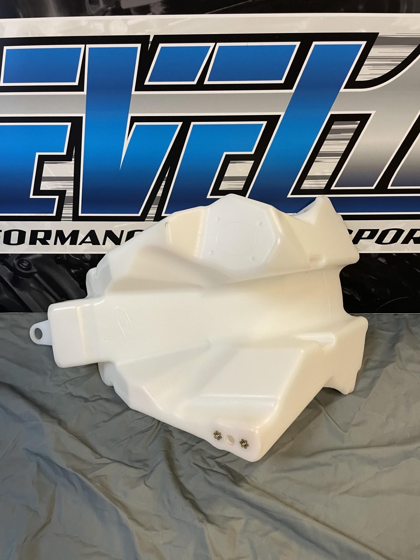 BETA FUEL TANK WHITE RX 2T   050.43.000.00.51