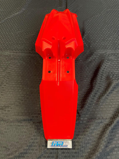 BETA FRONT FENDER RED RR   037.43.009.00.97
