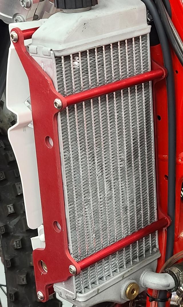 Beta USA Radiator Braces 2020+   AB-22175