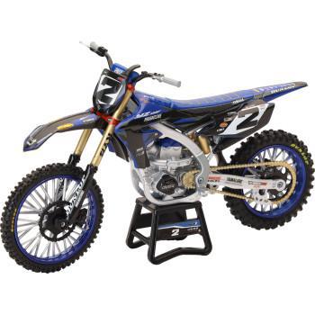 NEW RAY TOYS Yamaha YZ450F Dirt Bike - 1:12 Scale - Cooper Webb #2   58483