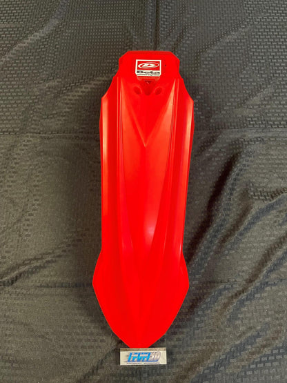 BETA FRONT FENDER RED RR   037.43.009.00.97