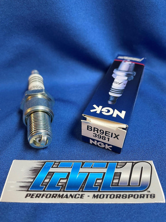 SPARK Iridium IX Spark Plug 3981 - BR9EIX